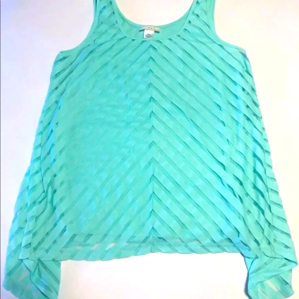 Mint green flowy tank top with chevron smock